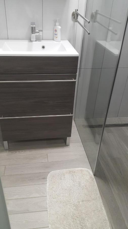 Pete Lajos Design Apartman Kaposvár Extérieur photo