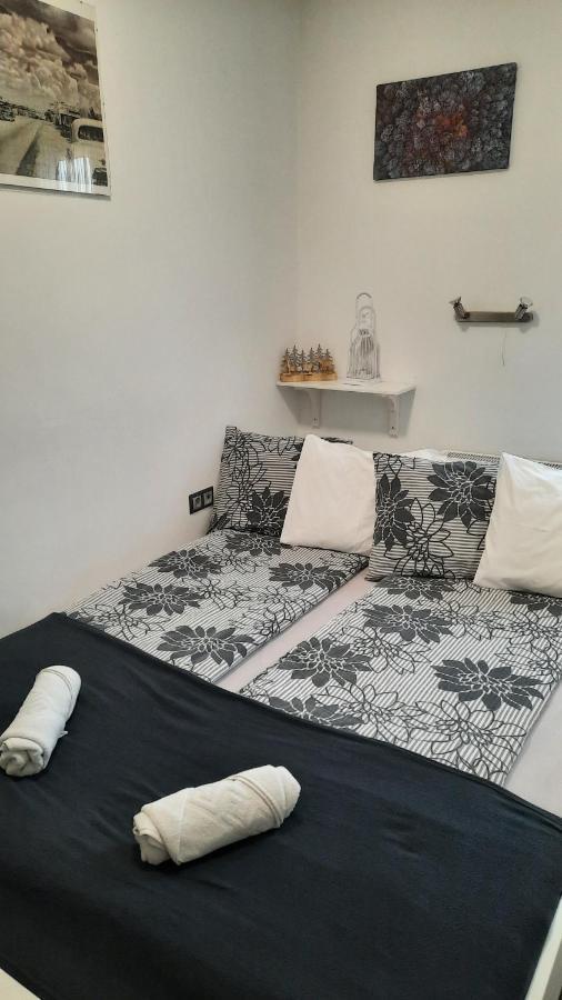 Pete Lajos Design Apartman Kaposvár Extérieur photo