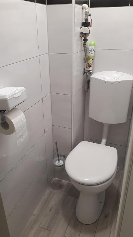 Pete Lajos Design Apartman Kaposvár Extérieur photo